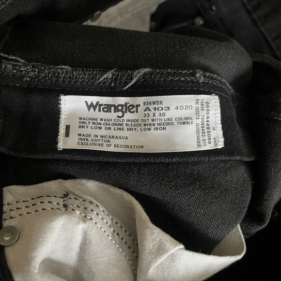 Men’s Black Wrangler Jeans Size 33 X 30 - Picture 5 of 6